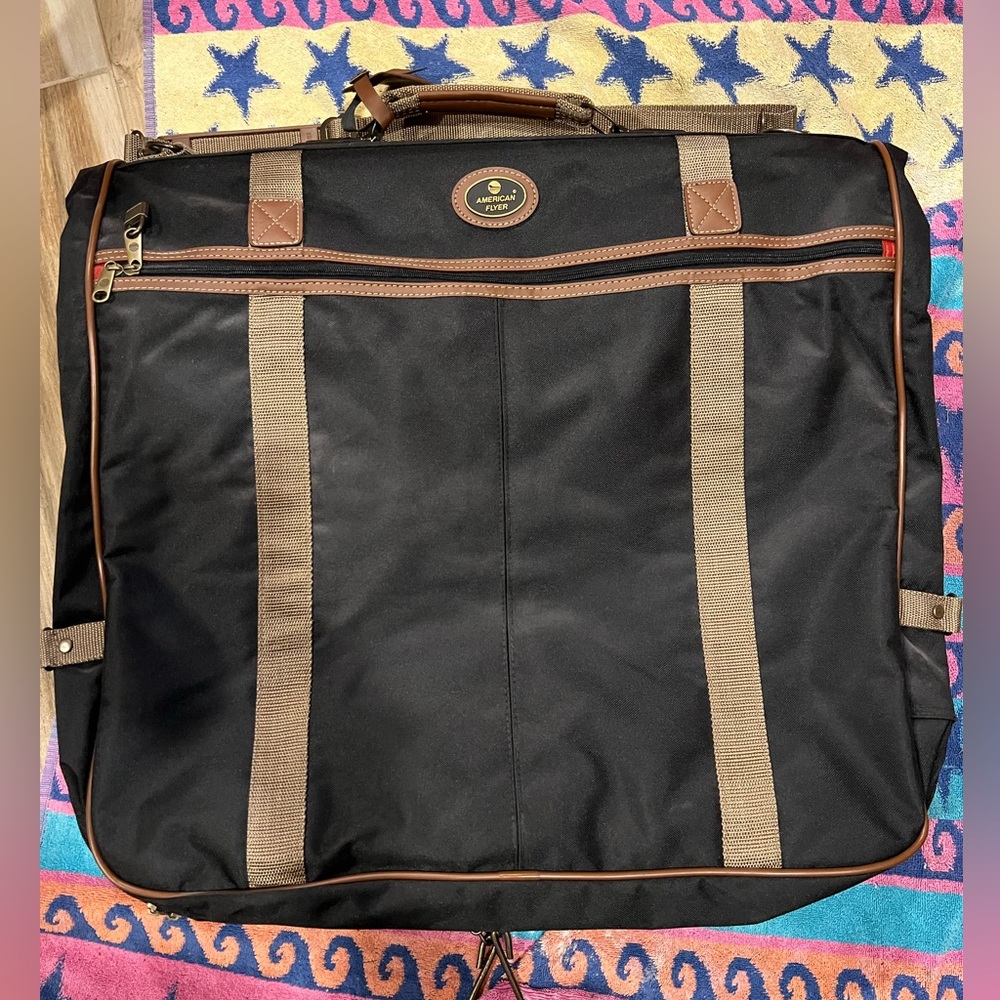 American flyer Carry On Suit Garment Bag